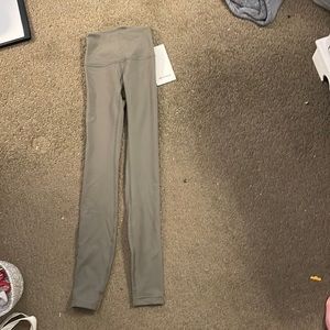 Brand new lululemon leggings